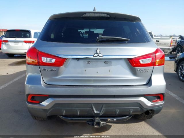 JA4AP3AU7JZ001723 Mitsubishi Outlander Sport 2.0 Es