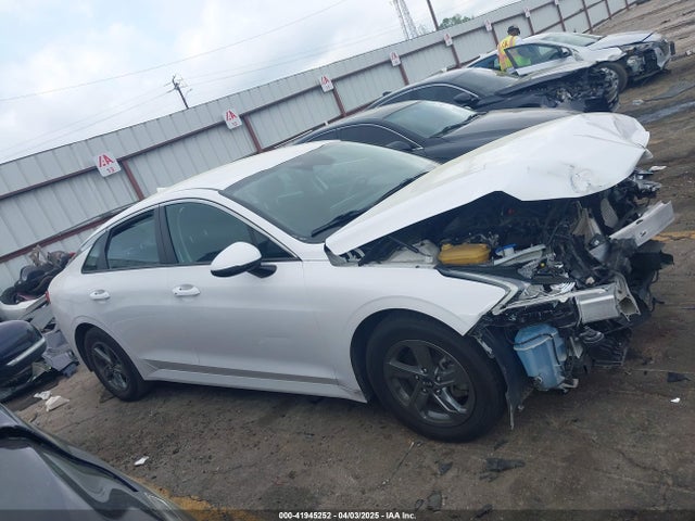 5XXG14J22MG053628 KIA K5 LXS