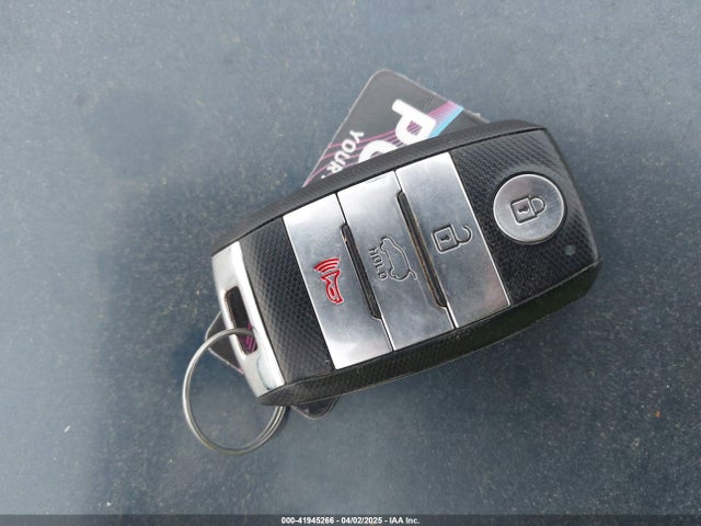 KNDJP3A50J7585957 KIA SOUL +