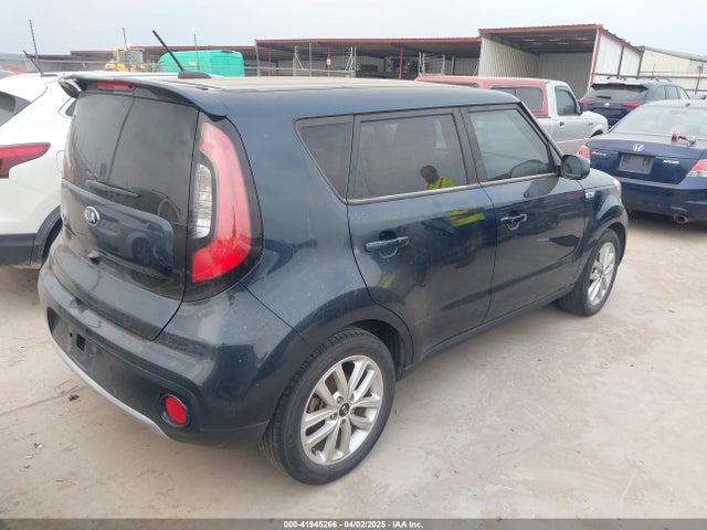 KNDJP3A50J7585957 KIA SOUL +