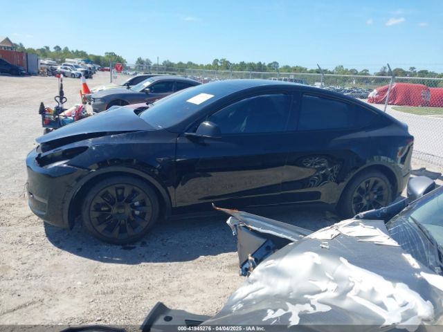 7SAYGDED7SA372294 Tesla Model Y Long Range Dual Motor All-wheel Drive