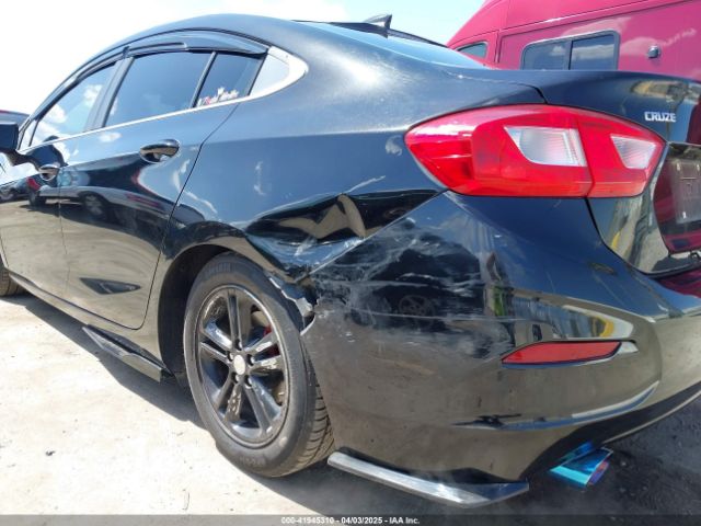 1G1BE5SM9H7253028 Chevrolet Cruze Lt Auto