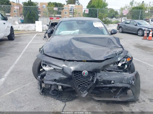 ZARFAMBN4K7605372 Alfa Romeo Giulia Ti Sport Rwd