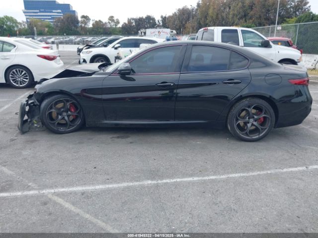 ZARFAMBN4K7605372 Alfa Romeo Giulia Ti Sport Rwd