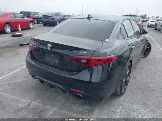 ZARFAMBN4K7605372 Alfa Romeo Giulia Ti Sport Rwd