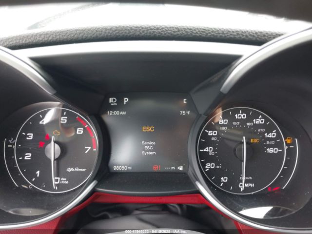 ZARFAMBN4K7605372 Alfa Romeo Giulia Ti Sport Rwd