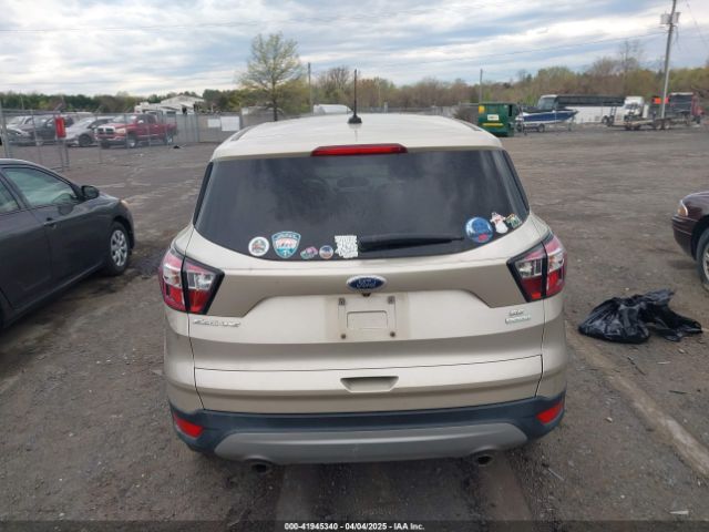 1FMCU0GD5HUD08498 Ford ESCAPE SE