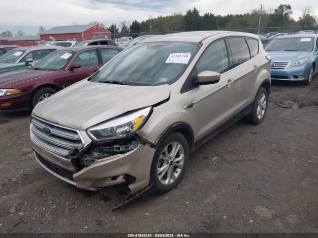 1FMCU0GD5HUD08498 Ford ESCAPE SE