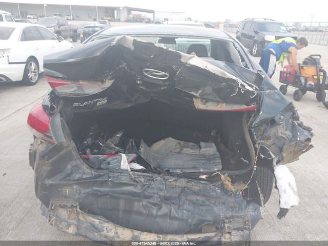 5NPD74LF0JH277787 Hyundai ELANTRA SE