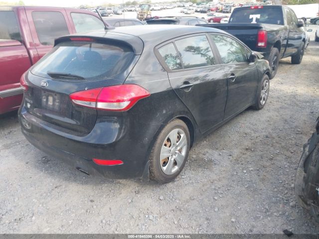 KNAFK5A8XG5581958 KIA Forte 5-door Lx