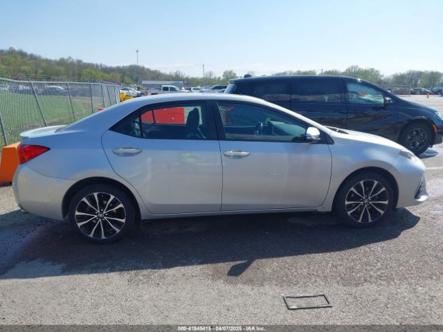 2T1BURHE5JC078864 Toyota COROLLA SE