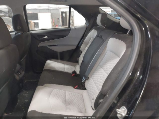 2GNAXSEV1K6251305 Chevrolet EQUINOX LS