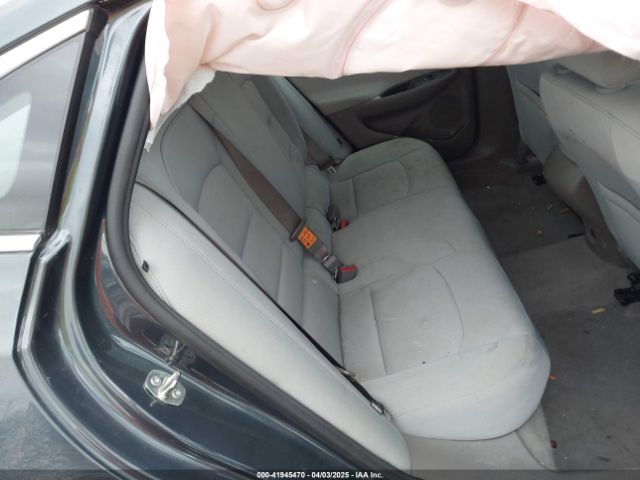 1G1ZB5ST5LF155465 Chevrolet Malibu Fwd Ls