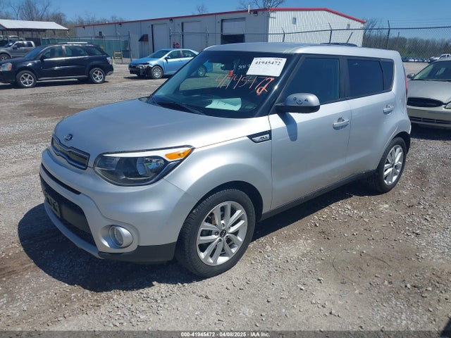 KIA SOUL + 2019 KNDJP3A53K7638281 Image 2