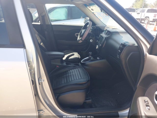 KIA SOUL + 2019 KNDJP3A53K7638281 Image 5