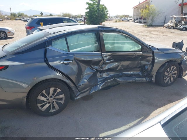 Nissan 2020 2020 1N4BL4BV5LN321948 Image 14