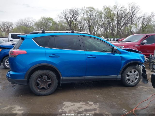JTMBFREV2HJ151363 Toyota RAV4 LE
