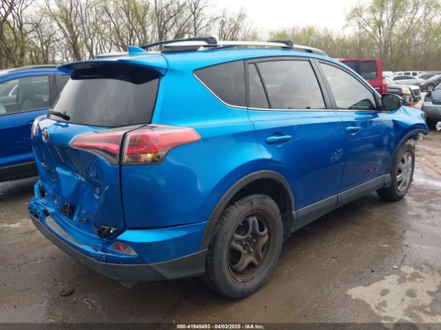 JTMBFREV2HJ151363 Toyota RAV4 LE