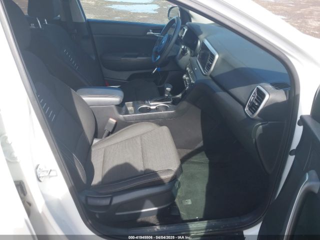 KNDPMCACXN7978467 KIA Sportage Lx