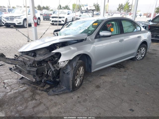 1VWAT7A34FC014579 Volkswagen Passat 1.8t Wolfsburg Edition