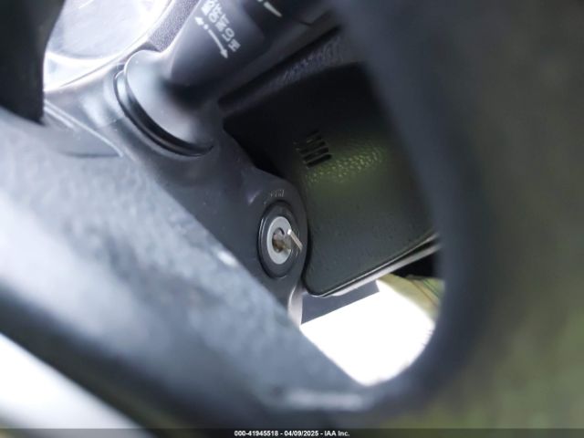 5YFBURHE4EP027054 Toyota COROLLA LE