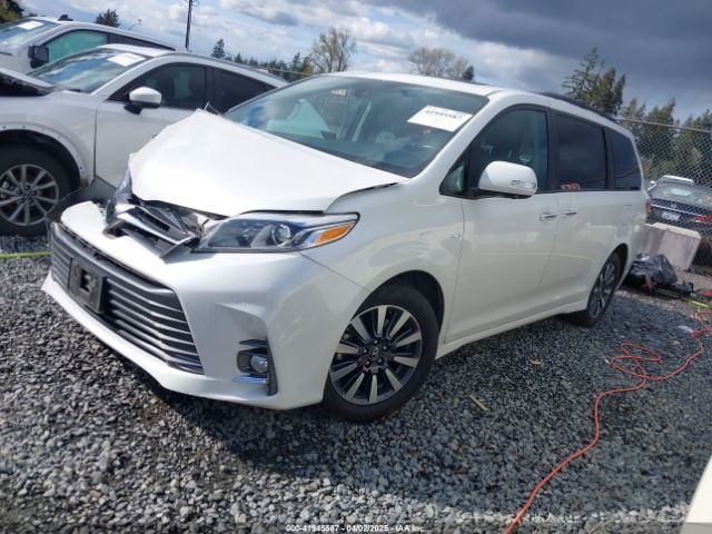 2018 TOYOTA SIENNA 5TDDZ3DC6JS199051 Photo 1