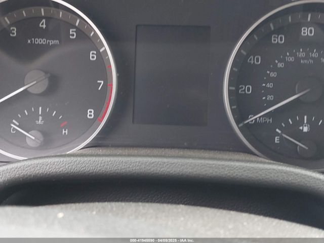 5NPD84LF2JH309765 Hyundai ELANTRA SEL
