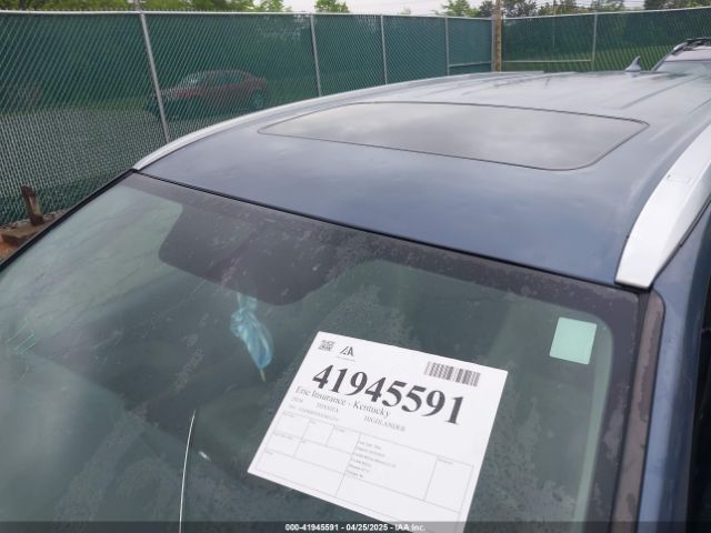 5TDDKRFHXES021214 Toyota Highlander Limited V6