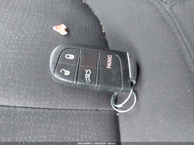 Chrysler 2015 2015 1C3CCCAB0FN746602 Image 11