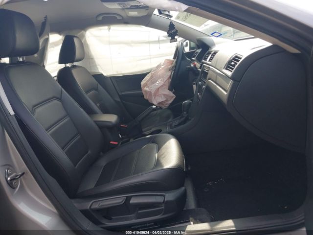 1VWAT7A38EC089882 Volkswagen Passat 1.8t Wolfsburg Edition