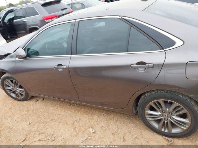 4T1BF1FK0FU477515 Toyota CAMRY SE