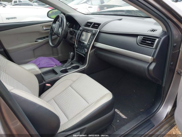 4T1BF1FK0FU477515 Toyota CAMRY SE