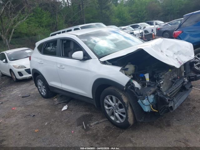 KM8J23A46LU212217 Hyundai TUCSON SE