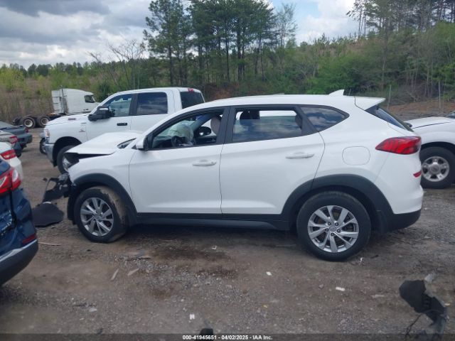 KM8J23A46LU212217 Hyundai TUCSON SE