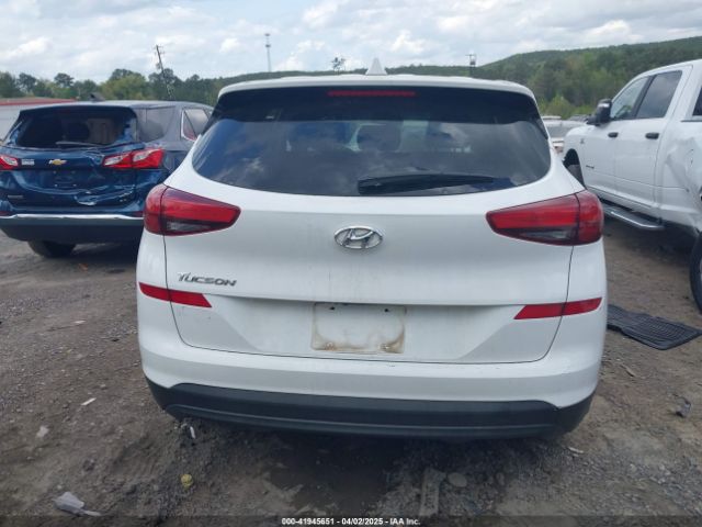 KM8J23A46LU212217 Hyundai TUCSON SE