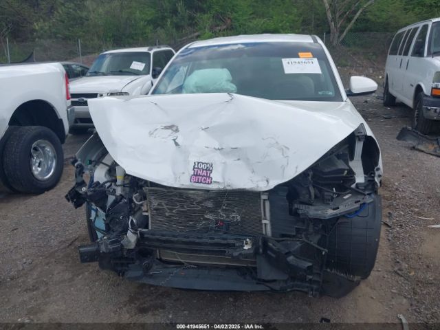 KM8J23A46LU212217 Hyundai TUCSON SE