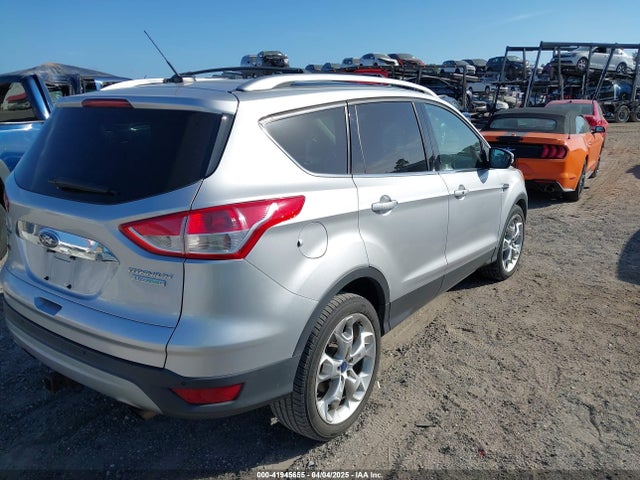 1FMCU0J94GUB11776 Ford Escape Titanium