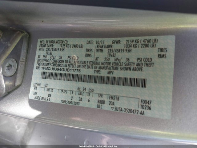 1FMCU0J94GUB11776 Ford Escape Titanium