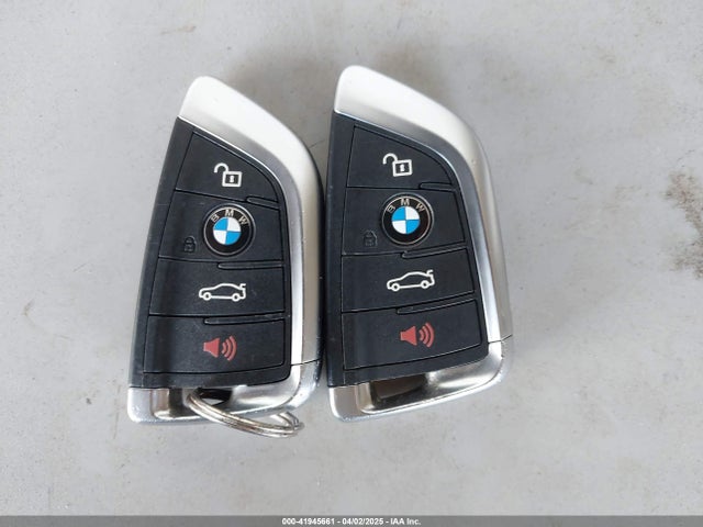 WBXHT3C34H5F67978 BMW 2017