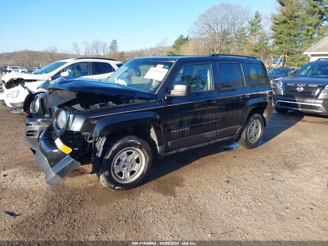 1C4NJPBAXGD699514 Jeep Patriot Sport