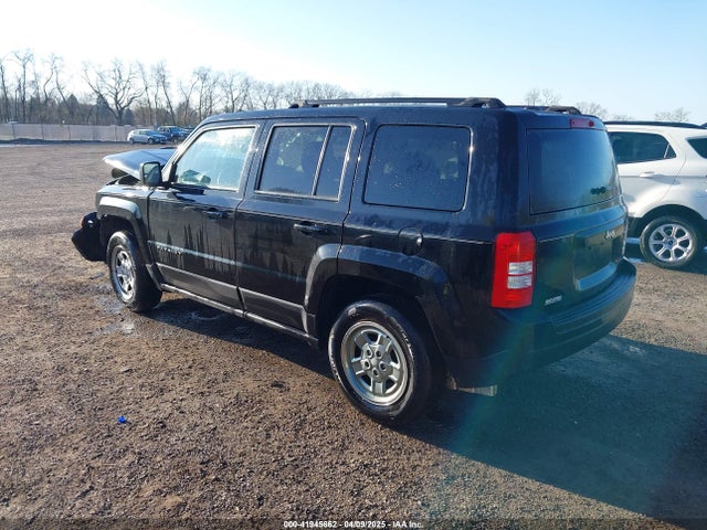 1C4NJPBAXGD699514 Jeep Patriot Sport