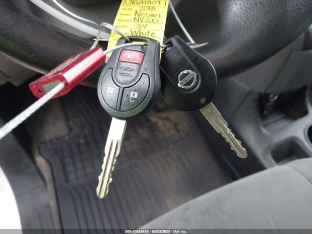3N6CM0KN4JK691809 Nissan NV200 SV