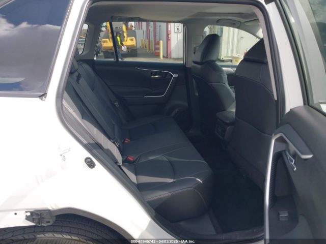 2T3C1RFV1RW341661 Toyota Rav4 Xle Premium