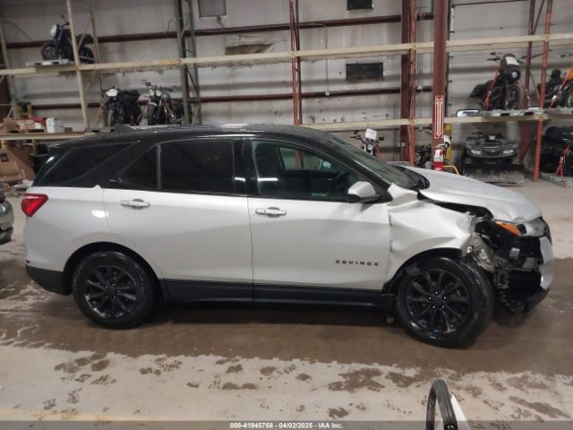 2GNAXSEV6J6198809 Chevrolet EQUINOX LT