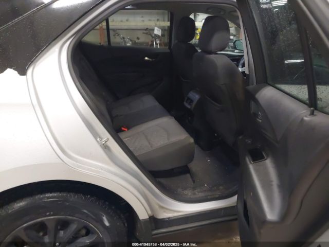 2GNAXSEV6J6198809 Chevrolet EQUINOX LT