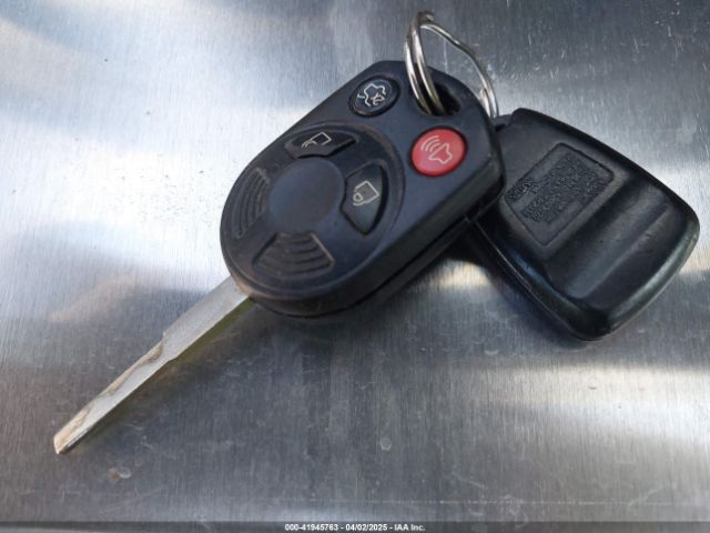 1FADP3F29HL263353 Ford FOCUS SE