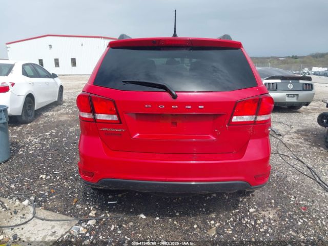 3C4PDCBB8KT707954 Dodge JOURNEY SE