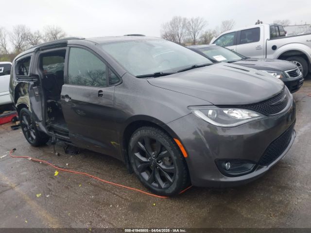 2018 CHRYSLER PACIFICA 2C4RC1EG8JR321821 Photo 0