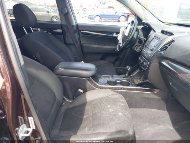 5XYKT4A61FG624905 KIA SORENTO LX