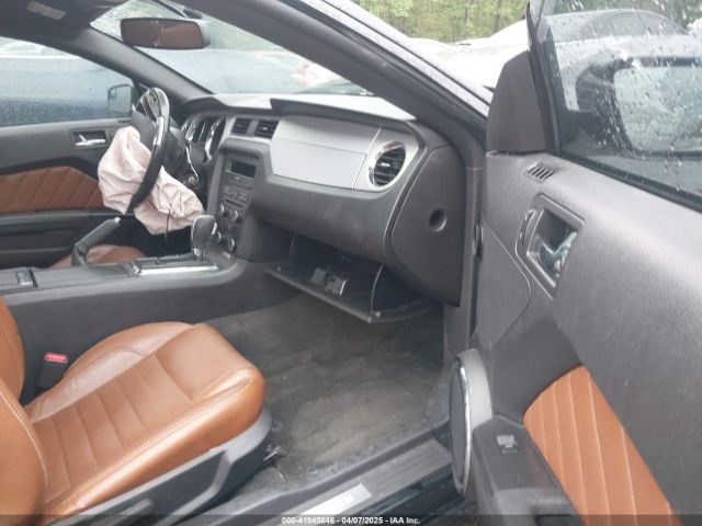 1ZVBP8AM8E5304706 Ford Mustang V6 Premium